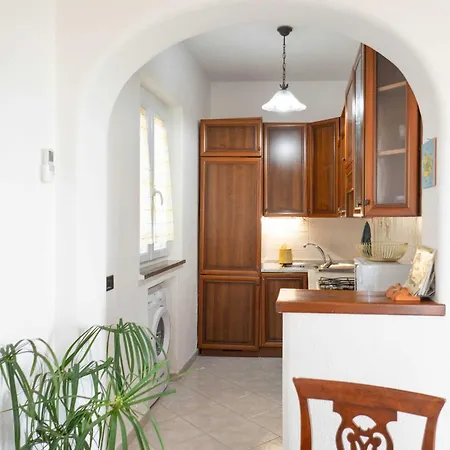 Symphony Sea View Apartment *
